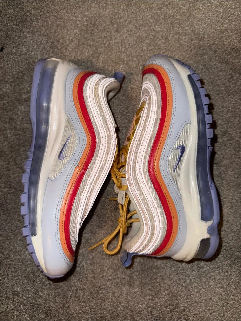 Womens Multicolor Nike sneakers-